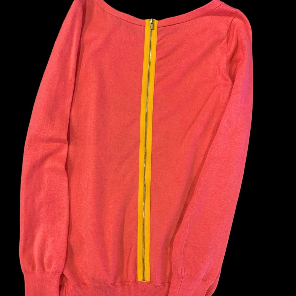 New Women’s Banana Republic Sweater - Picture 3 of 7